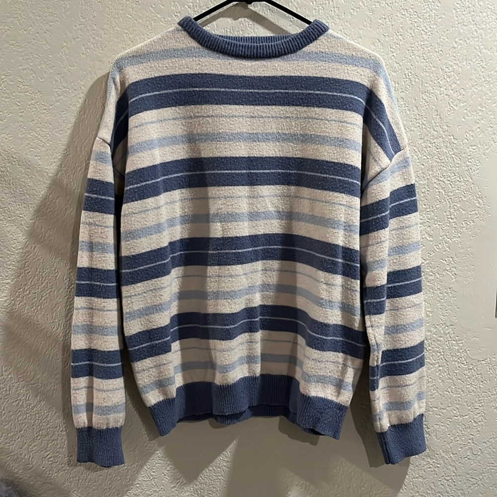 Baggy Blue & White Striped Pull-Over - Size Medium - Unisex